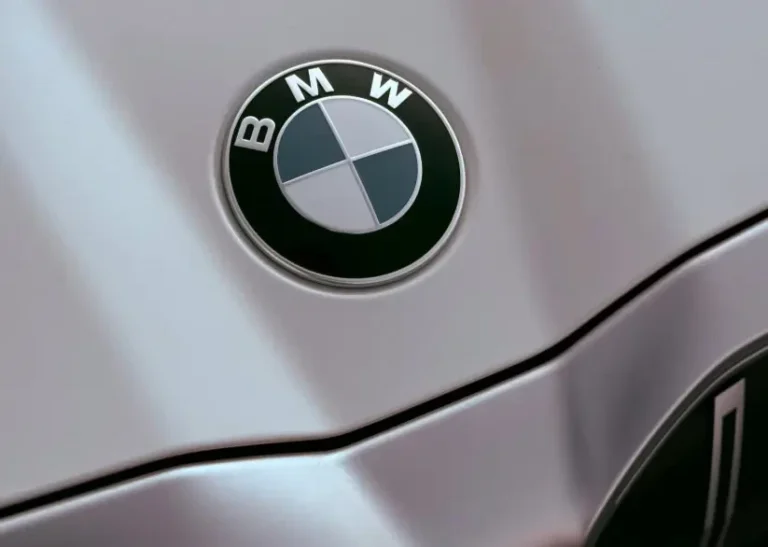 BMW 520I (8)