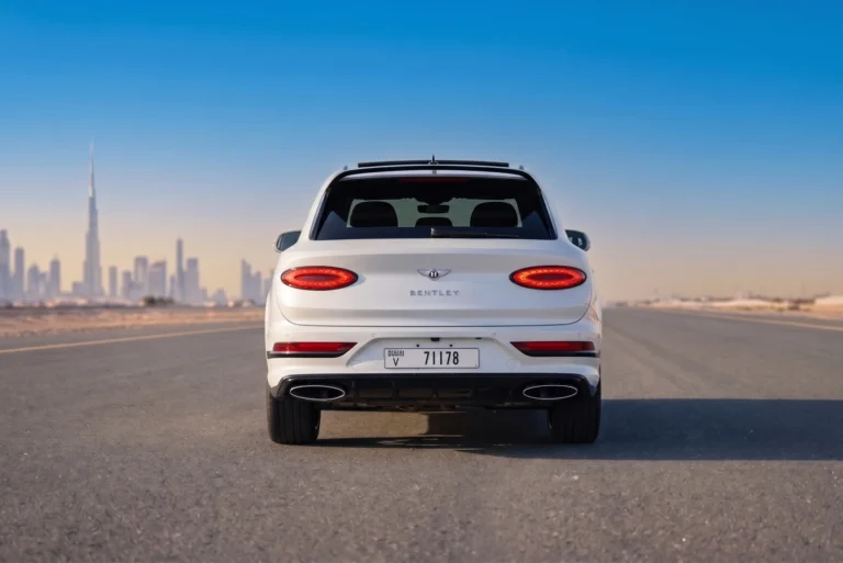 Bentley Bentayga (1)