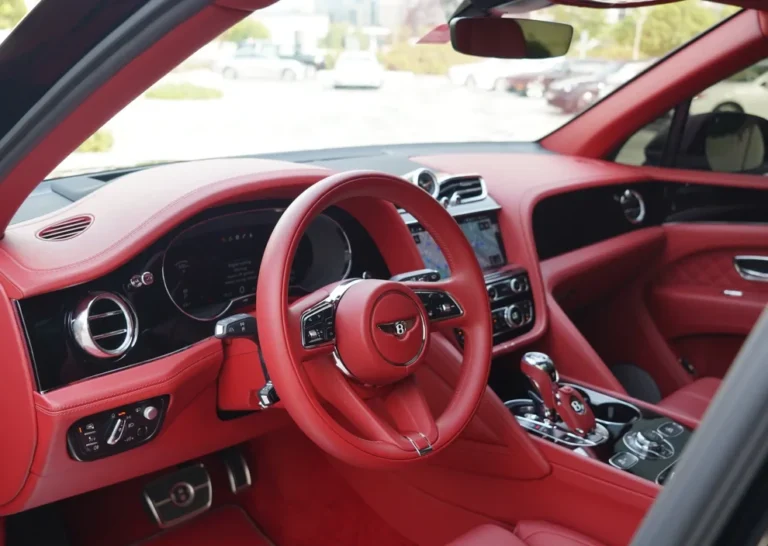 Bentley Bentayga (5)