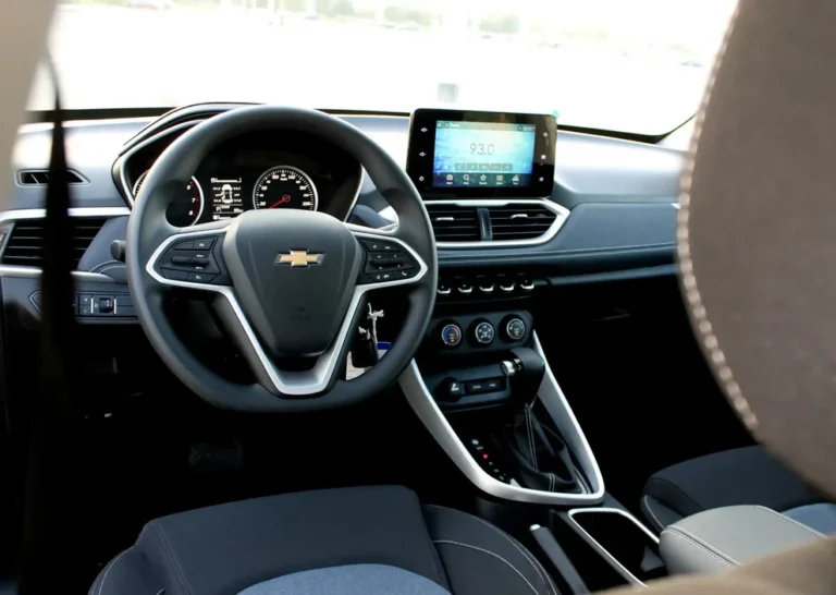Chevrolet Captiva (2)