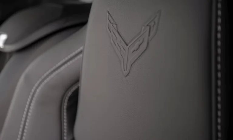 Chevrolet Corvette Stingray C8 (13)