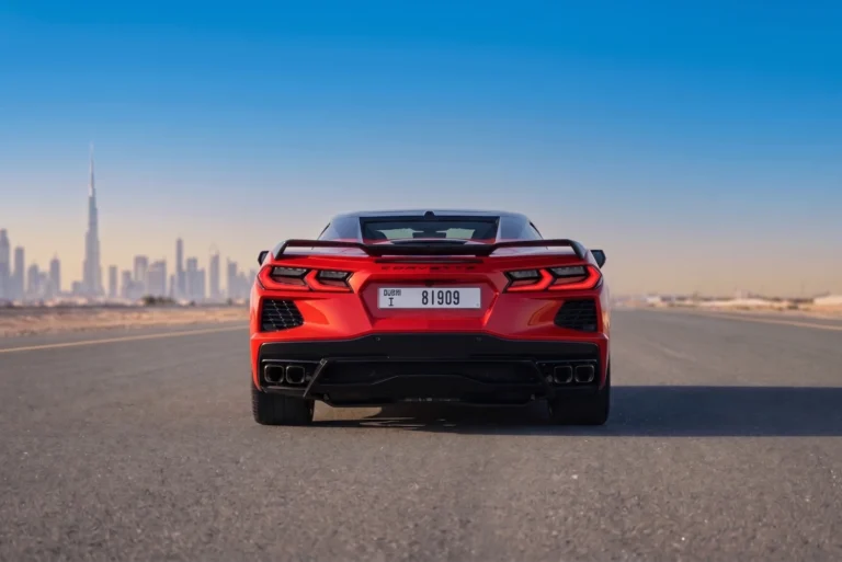 Corvette C8 (1)
