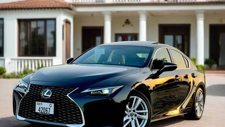 Lexus IS300