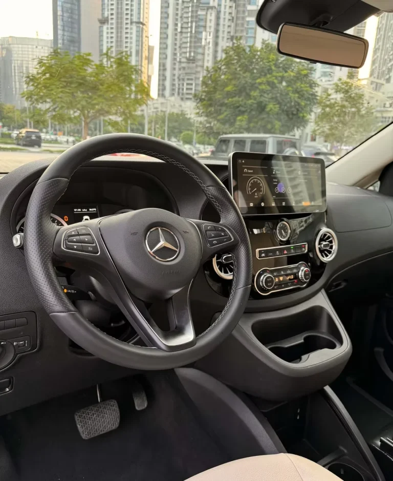 Mercedes Benz V Class (3)