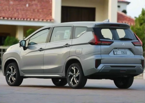 Mitsubishi X Pander (2)